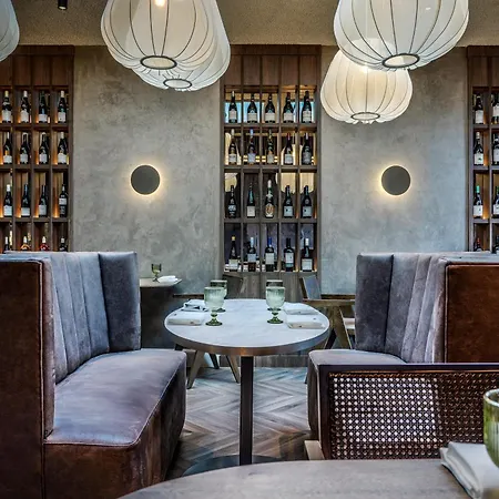 Otel Petite Ensuite *